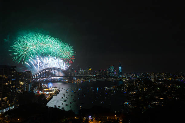 istock Colorful Sydney fireworks 1203874085