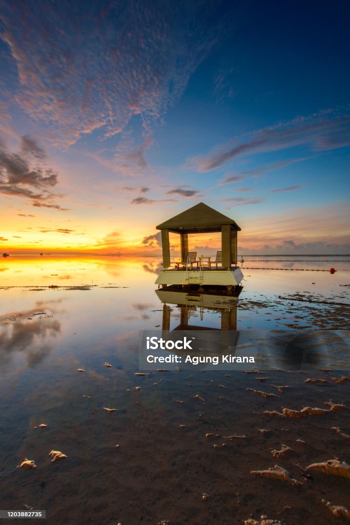Semawang Gazebo Floating Semawang Stock Photo - Download Image Now - Beach ...