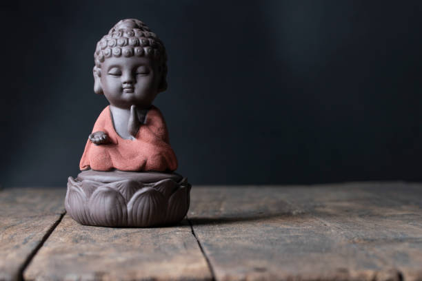 buddha image sit on lotus blessing prayer buddha image sit on lotus blessing prayer buddha art stock pictures, royalty-free photos & images