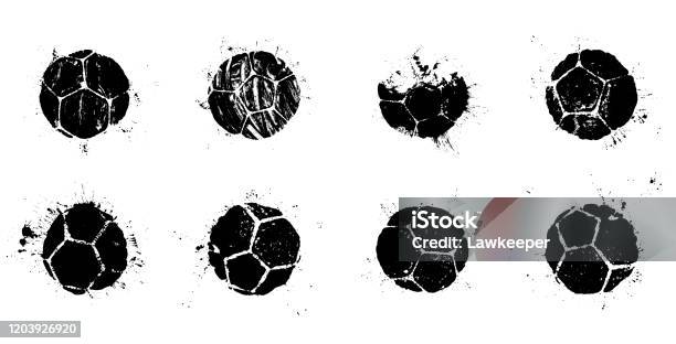 Гранж Футбольный Мяч Абстрактные Силуэты Набор — стоковая векторная графика и другие изображения на тему Футбол - Футбол, Футбольный мяч, Мяч