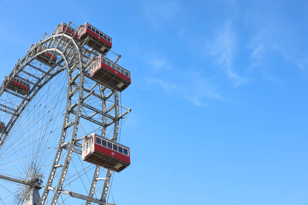 viena prater | roda gigante de viena - large vienna austria blue - fotografias e filmes do acervo