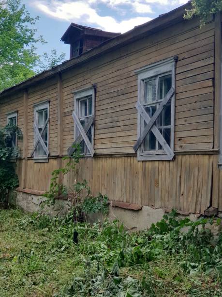 istock Abandoned village house 1204053602