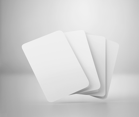 Tarot blanco o juego de cartas Mockup, tarjeta de póquer 3d renderización aislada en fondo gris claro photo