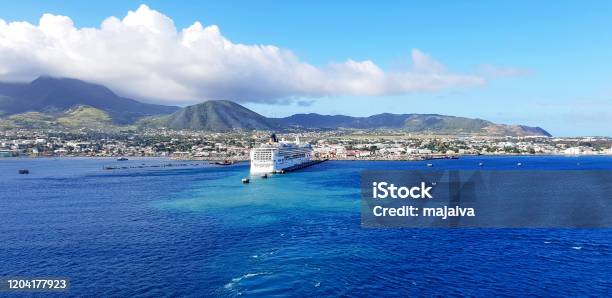 Port Zante In St Kitts Town St Kitts And Nevis Stock Photo - Download Image Now - Saint Kitts and Nevis, St. Kitts, House