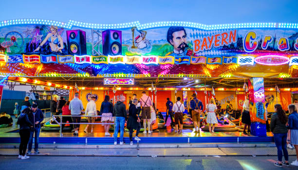 オクトーバーフェスト 2019 - ミュンヘン - バイエルン州 - カルーセル - kiosk editorial traditional culture famous place ストックフォトと画像