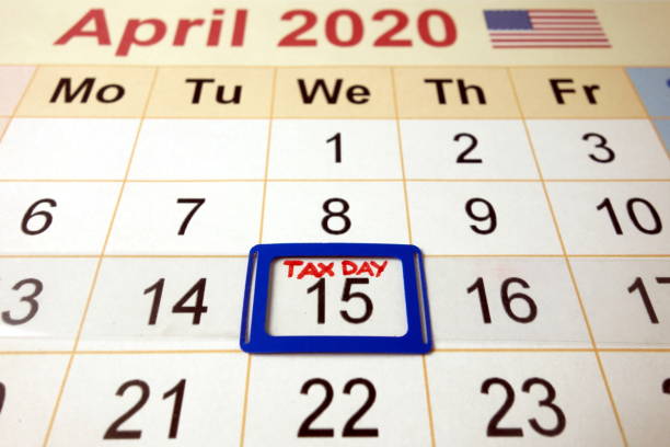 istock Calendar showing date April 15 2020 1204201065
