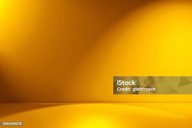 Vigas De Foco Sobre Un Fondo Amarillo Foto de stock y más banco de imágenes de Fondos - Fondos, Foto de estudio, Amarillo - Color