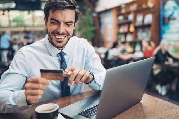 istock Convenient way of shopping 1204252132
