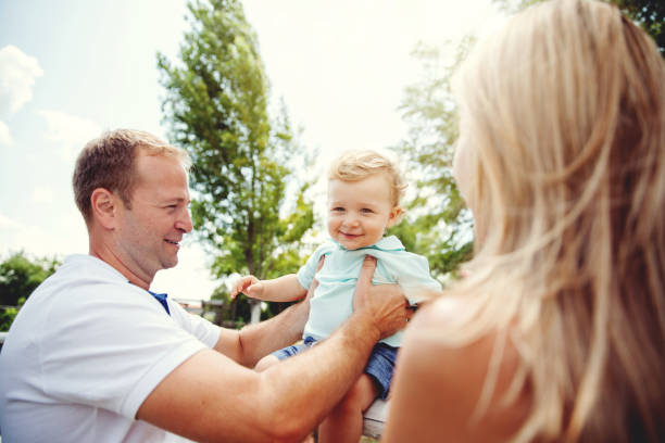 istock Couple With a Child 1204335684