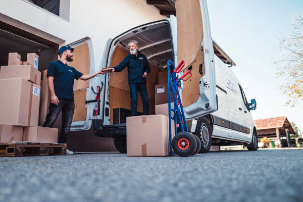 Delivery Rider Loading Image 4,600+ Delivery Truck Loading Stock Photos, Pictures & Royalty-Free ...