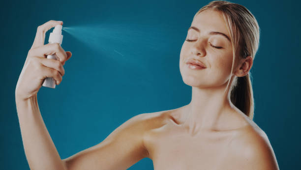 istock Just spritz on to keep your makeup looking perfect 1204419974