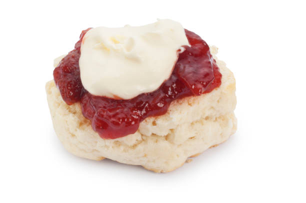 cornish scones, clotted cream and jam - baking traditional culture studio shot horizontal imagens e fotografias de stock