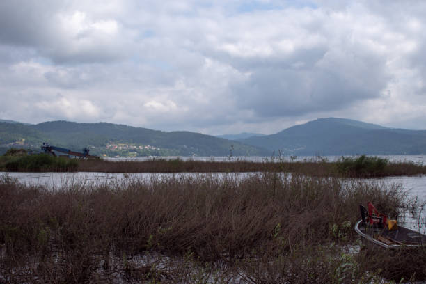 Lake in Żywiec. A landscape Lake in Żywiec. A landscape of mountains at the lake równina stock pictures, royalty-free photos & images