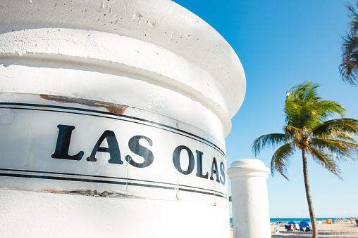 In Fort Lauderdale, United States this entrance to the beach is marked with the street name, Las Olas.