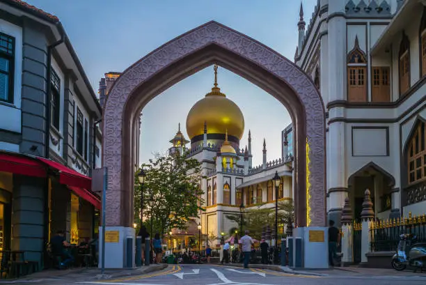 street view of singapore with Masjid Sultan