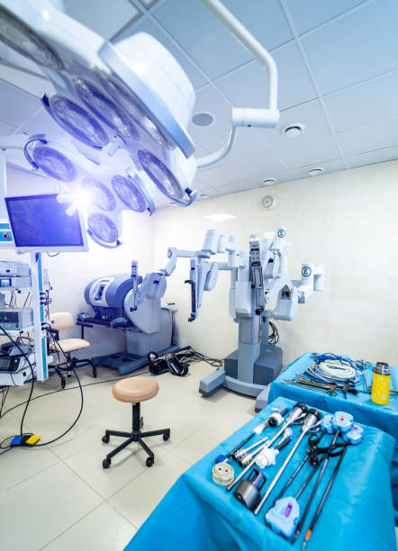 surgical robot. - robotic surgery imagens e fotografias de stock