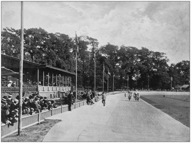 antikes foto des britischen empire: radfahren auf herne hill - herne stock-grafiken, -clipart, -cartoons und -symbole