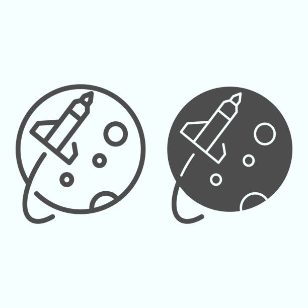 illustrazioni stock, clip art, cartoni animati e icone di tendenza di volo dell'astronave intorno alla linea del pianeta e icona solida. il razzo vola sulla luna. concetto di progettazione dell'esplorazione spaziale, pittogramma in stile contorno su sfondo bianco, uso per web e app. eps 10. - spazio cosmico immagine