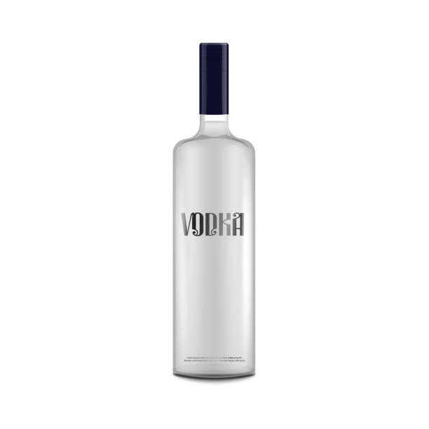 illustrazioni stock, clip art, cartoni animati e icone di tendenza di mockup isolato bottiglia di vodka con etichetta di testo - modello di imballaggio per bevande alcoliche - vodka