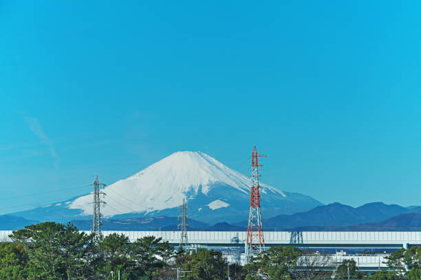 istock Ken-O Expressway and Mt. Fuji 1204756108