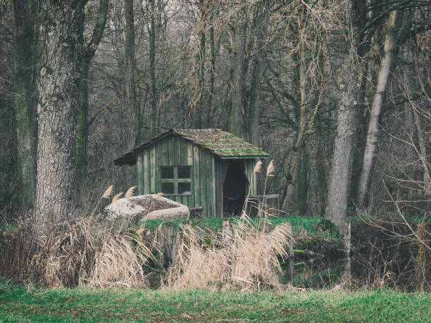 istock The fishers hut 1204773531
