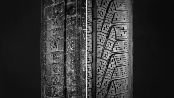 изменение формы новой и старой шины - часть транспортного средства - old tire стоковые фото и изображения