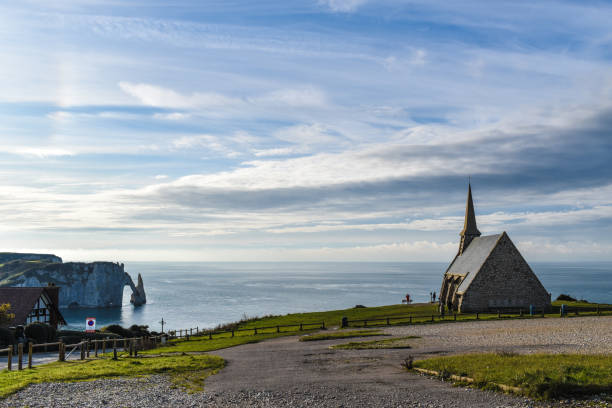 istock Etretat, United Kingdom 1204852280