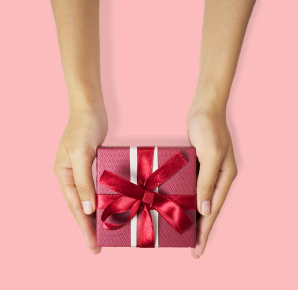 istock Valentine's day greeting cards with beautiful gift boxes and roses 1204884787