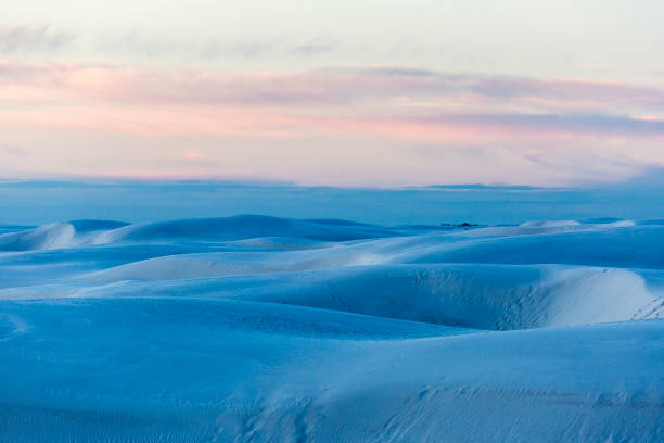 istock Sunrise in White Sands National Park 1204929715