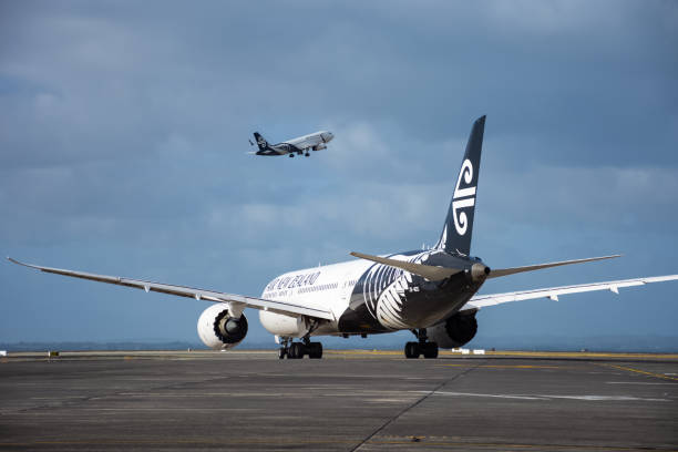Air New Zealand, Boeing, 787, Dreamliner, Taxiing at Auckland International Airport, And A320 Taking off, New Zealand, February 5 2020