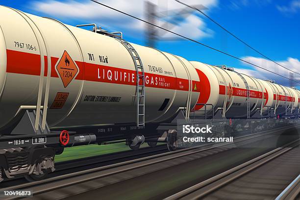 Güterzug Mit Benzin Tanker Autos Stockfoto und mehr Bilder von Ausrüstung und Geräte - Ausrüstung und Geräte, Bahnfracht, Bahngleis