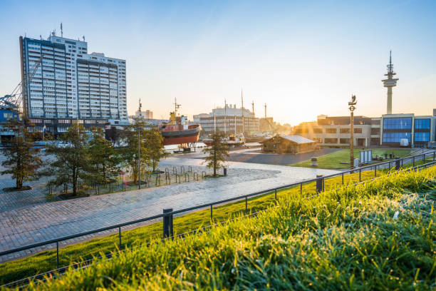 istock Sunrise in Bremerhaven 1205041753