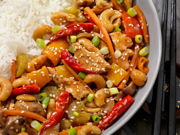 Kung Pau Cashew Chicken Kung Pau Chicken with Cashews and Peppers hoisin sauce stock pictures, royalty-free photos & images