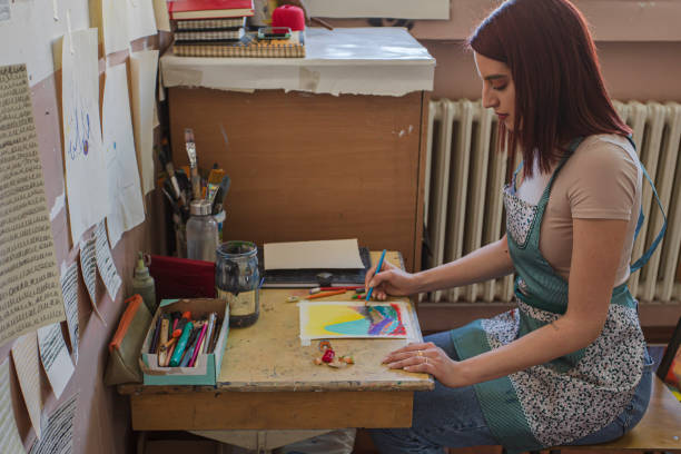 istock Student of art working on her project in the art studio 1205087167