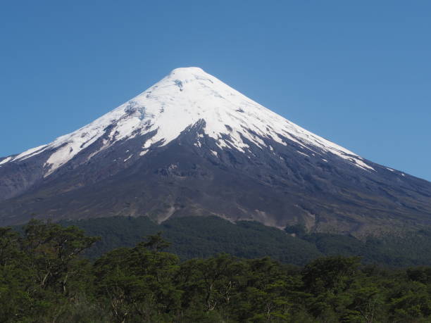 istock Osorno Volcano 1205114911