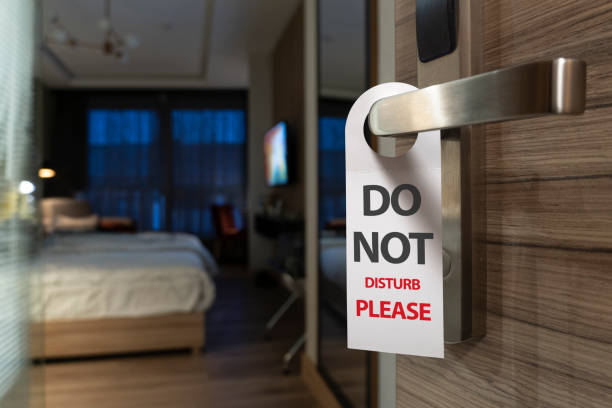 istock Do not disturb Sign on the door. 1205226186