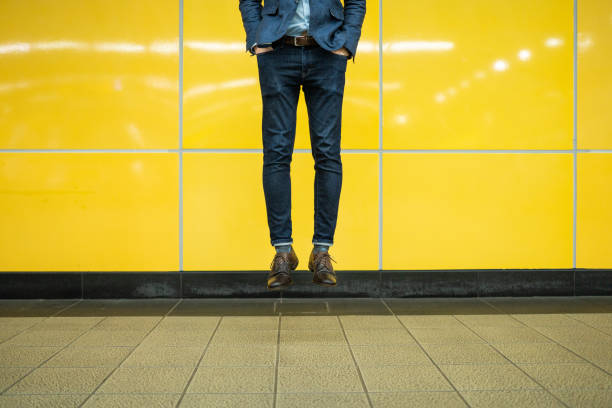 flying man - men businessman jumping levitation imagens e fotografias de stock