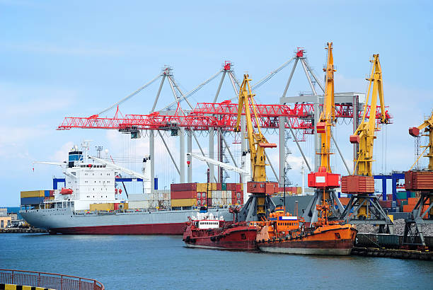 istock ships unloaded at the port 120527987