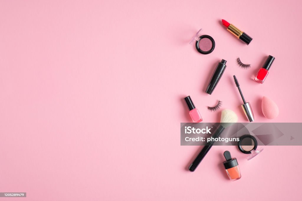 Maquillaje Productos Sobre Fondo De Color Pastel Rosa Con Espacio De Copia Conjunto De Maquillaje De Lujo Y Cosméticos De Belleza Plano Vista Superior Plantilla De Banner De Blog De Moda O Maquillaje Productos Sobre Fondo De Color Pastel Rosa Con Espacio De Copia Conjunto De Maquillaje De Lujo Y Cosméticos De Belleza Plano Vista Superior Plantilla De Banner De Blog De Moda O
