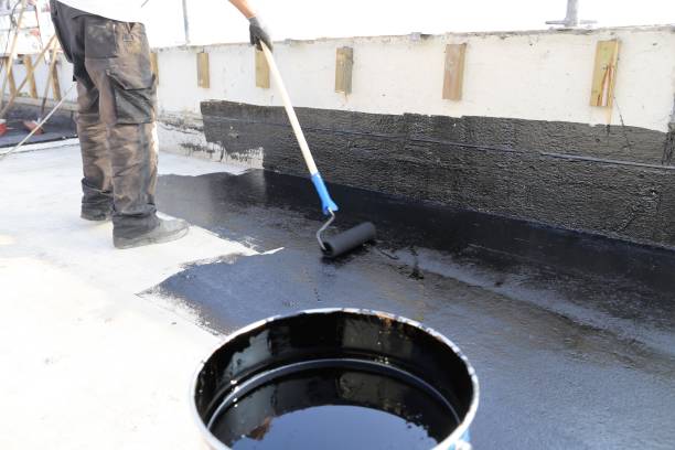 istock Bitumen primer for a flat roof sealing 1205294003