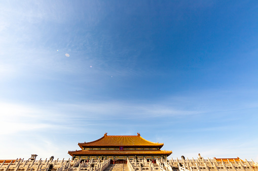 Ciudad Prohibida sobre el cielo azul claro, bien conocido como Museo del Palacio, Beijing, China photo