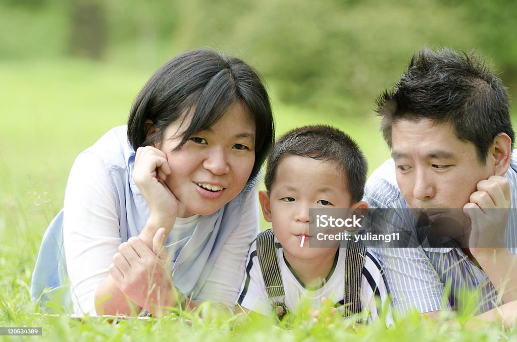 Азиатские семьи - Стоковые фото Китайского происхождения роялти-фри