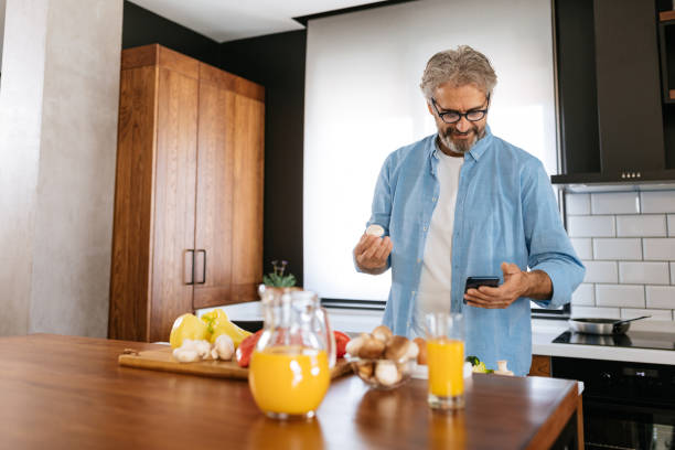 istock Looking for cooking inspiration online 1205370050