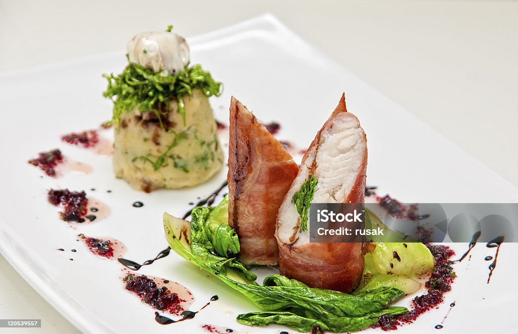 pike poleiro com bacon - Royalty-free Alface Foto de stock