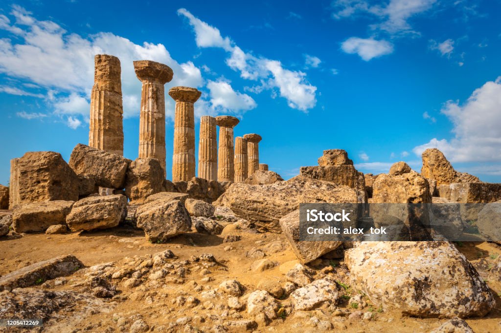 Temple of Hercules The Temple of Heracles or Temple of Hercules is a greek temple in the ancient city of Akragas, located in the Valle dei Templi in Agrigento. The building, in the archaic Doric style, is found on the hill of the temples, on a rocky spur near the Villa Aurea. Agrigento Stock Photo