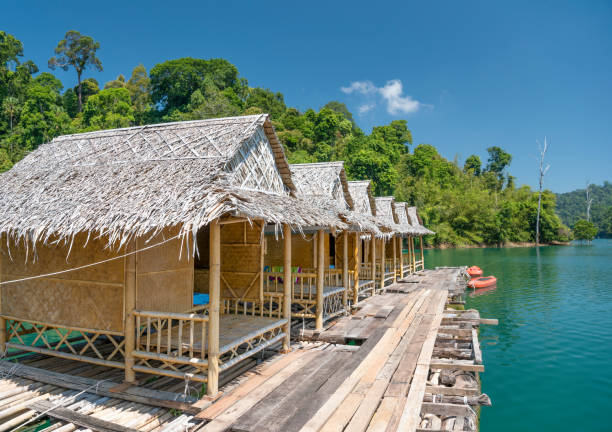 Wooden Rafts, Khao Sok Nationalpark, Lake Ratchaprapha, Thailand Wooden Rafts, Khao Sok Nationalpark, Lake Ratchaprapha, Thailand. Nikon D810. Converted from RAW. kao sok national park stock pictures, royalty-free photos & images