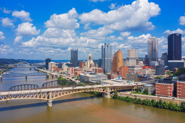 istock Pittsburgh downtown aerial view 1205566672