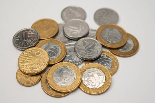 istock Brazilian money coins 1205612456