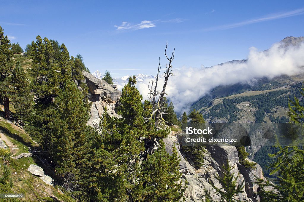 Пейзаж на швейцарские Альпы - Стоковые фото Альпинизм роялти-фри