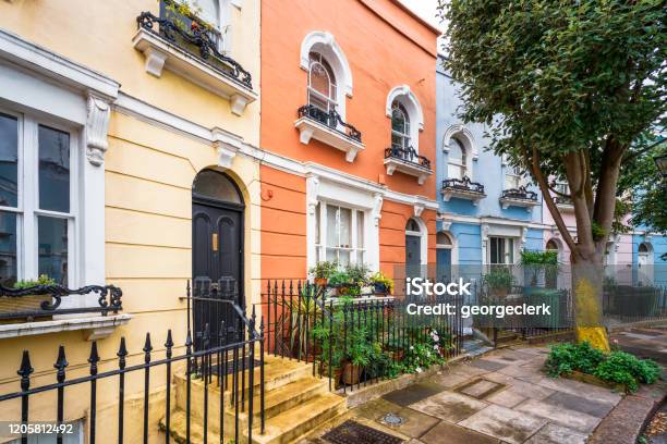 Colourful Houses On A Curving London Street Stock Photo - Download Image Now - Real Estate, London - England, Notting Hill